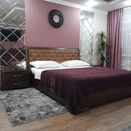 Apartment In A New House 크레멘축 외부 사진