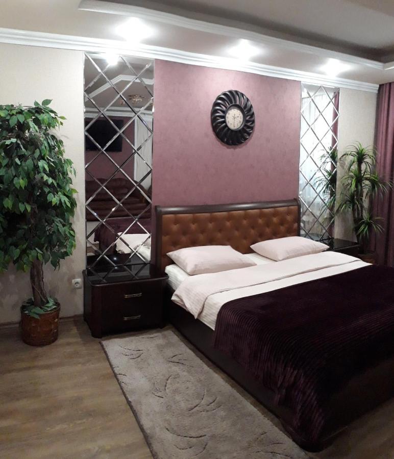 Apartment In A New House 크레멘축 외부 사진