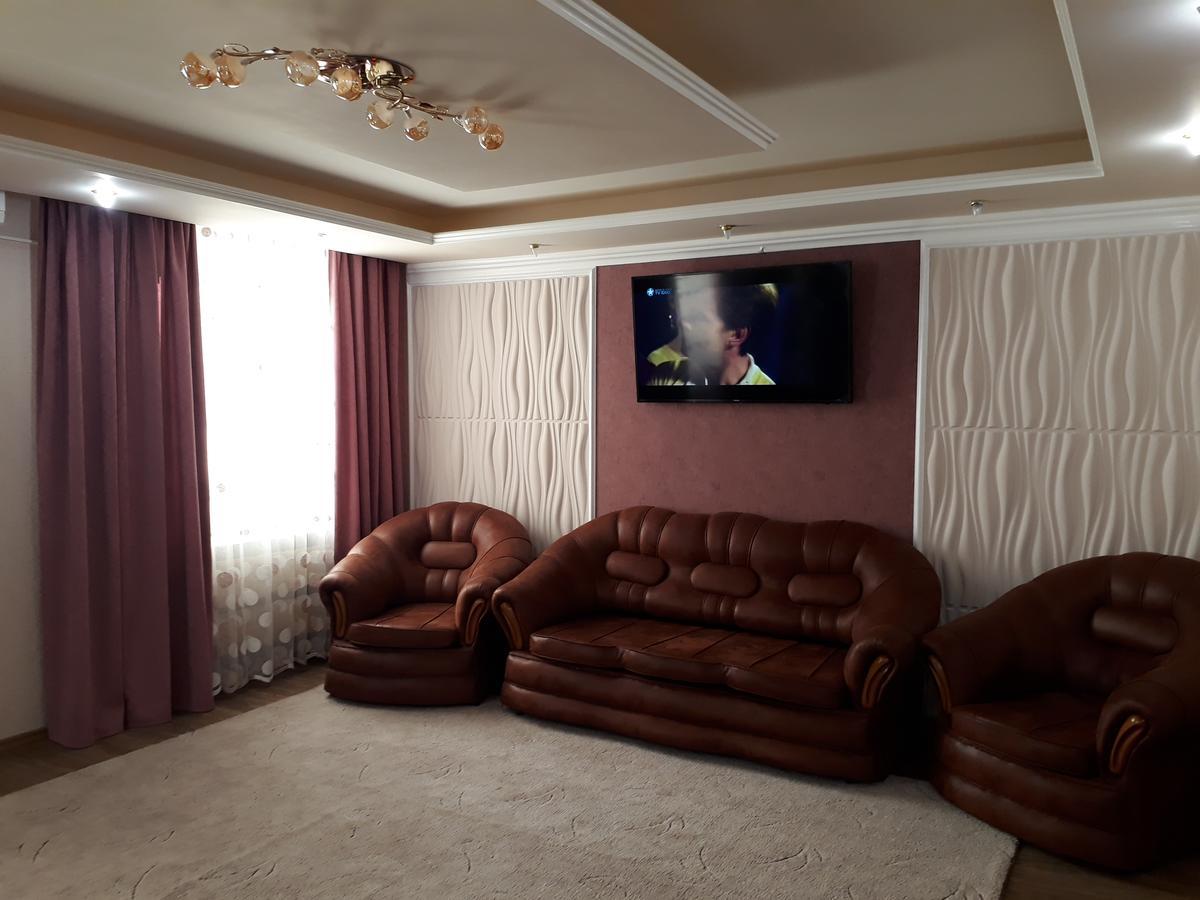 Apartment In A New House 크레멘축 외부 사진